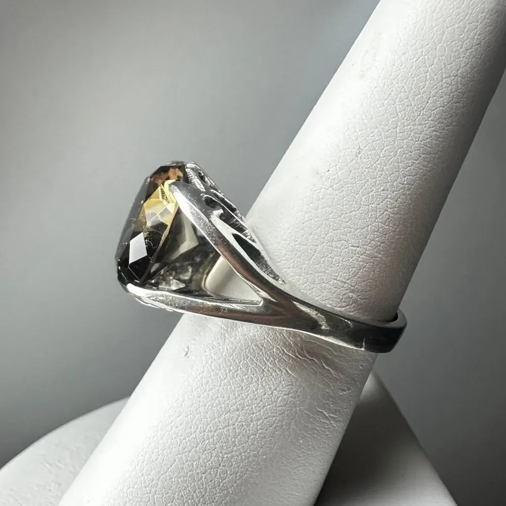 Stunning round cut smokey quartz solitaire ring in solid sterling‎ silver!